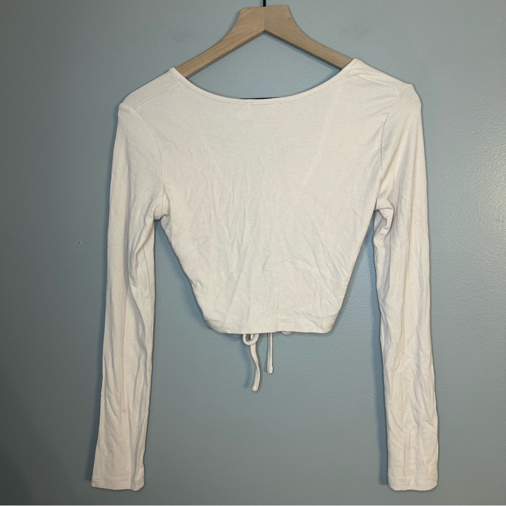 Princess Polly Amala Cutout Tie Front Crop Top in Beige, Size 6 - Picture 11 of 14